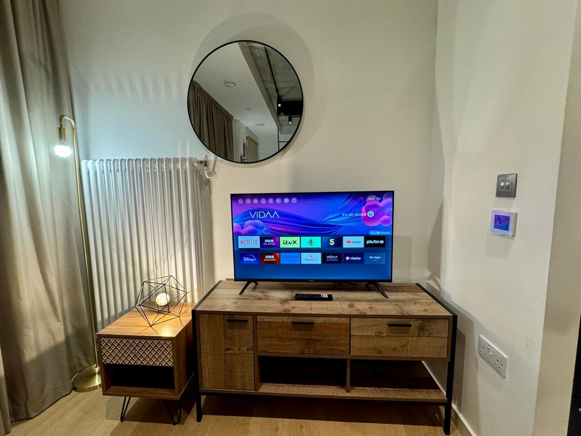 Tower Bridge London, 2 Bedrooms, Reception, Kitchen, Parking Esterno foto